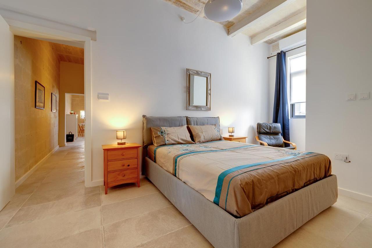 Stylish 2Br Apartment In Βαλέτα Εξωτερικό φωτογραφία